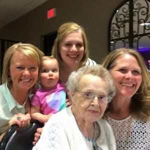 Meet your Posher, Jennifer